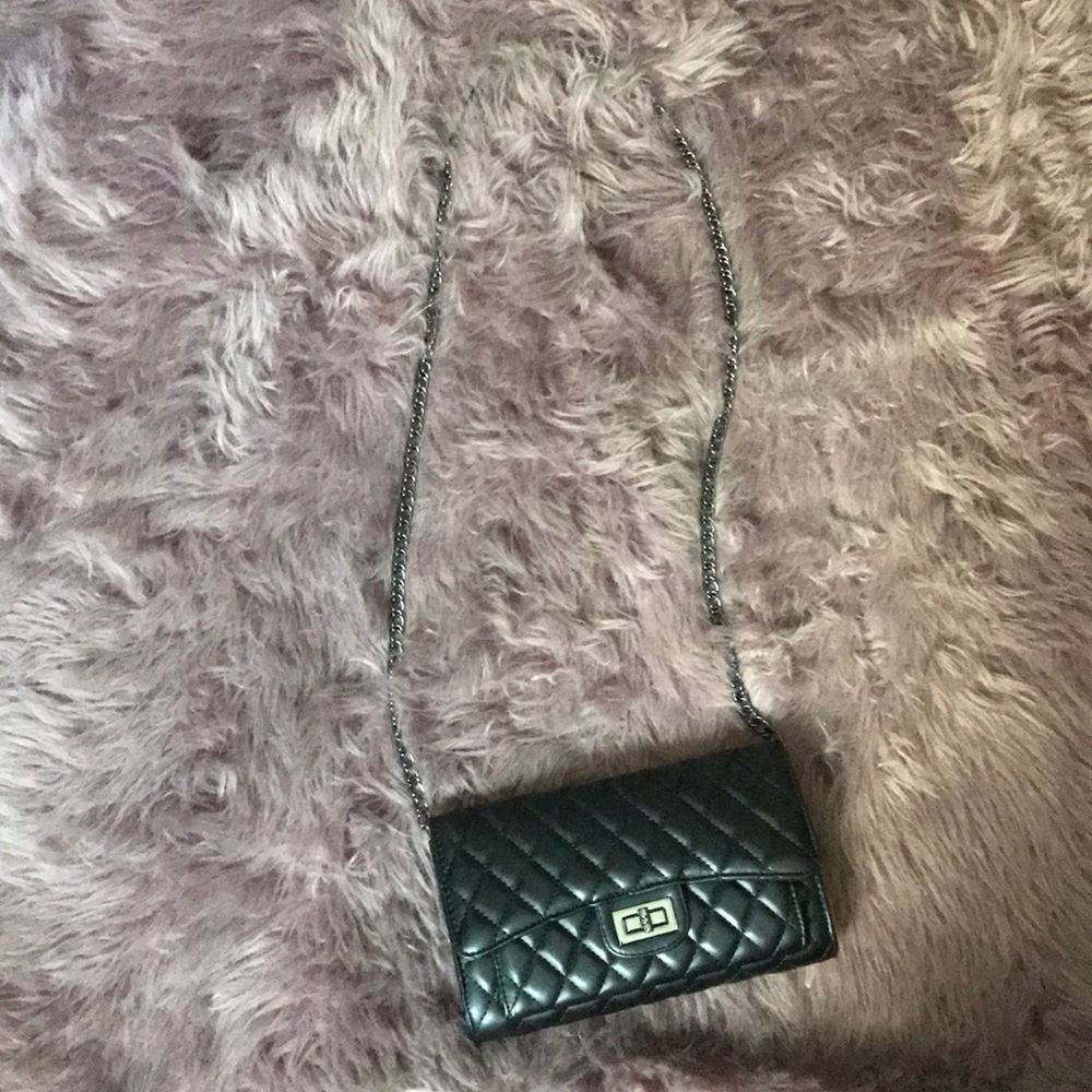 Fashion Nova Quilted Crossbody Purse